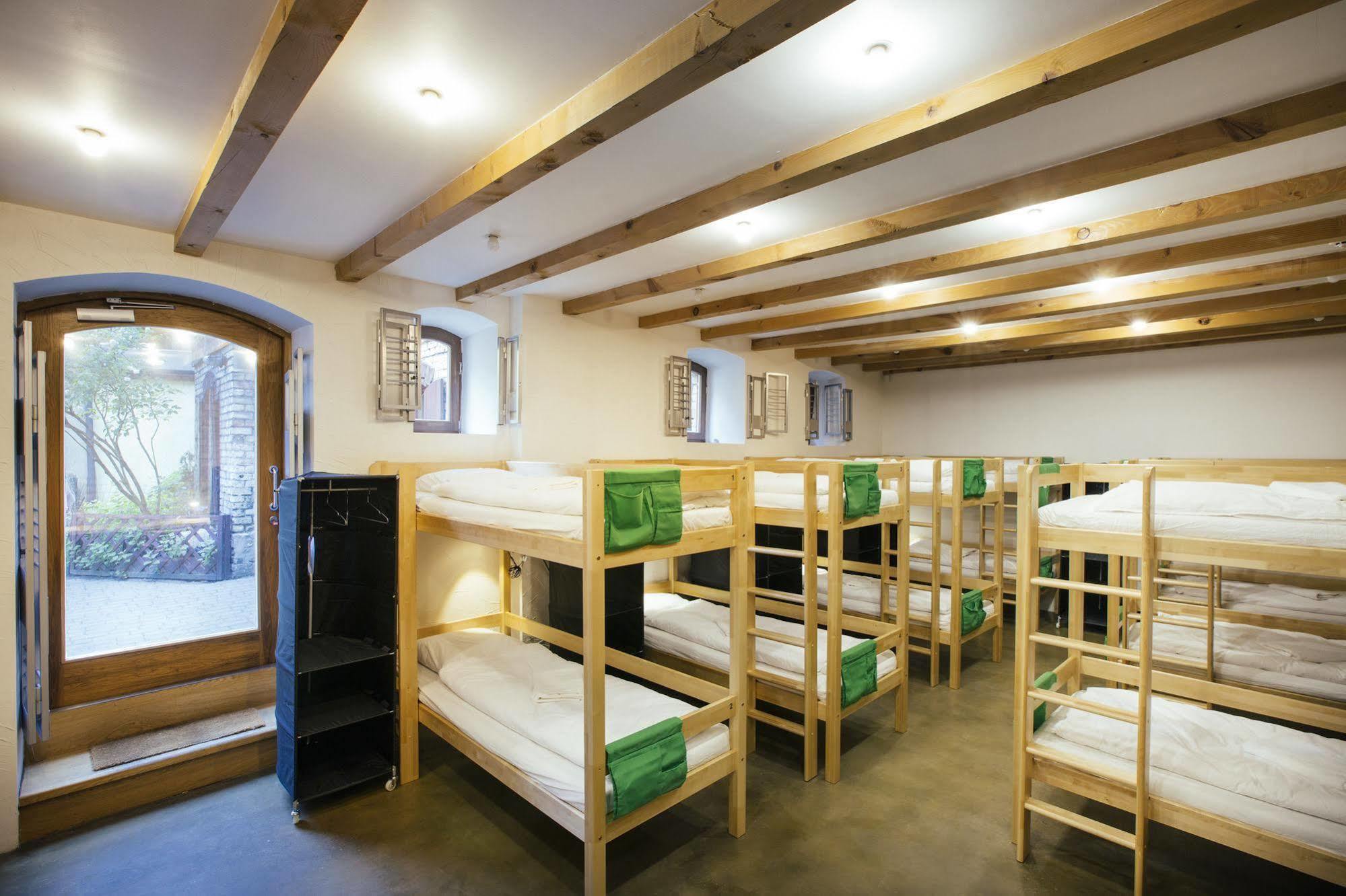 Amalienhof Guesthouse Riga Albergue